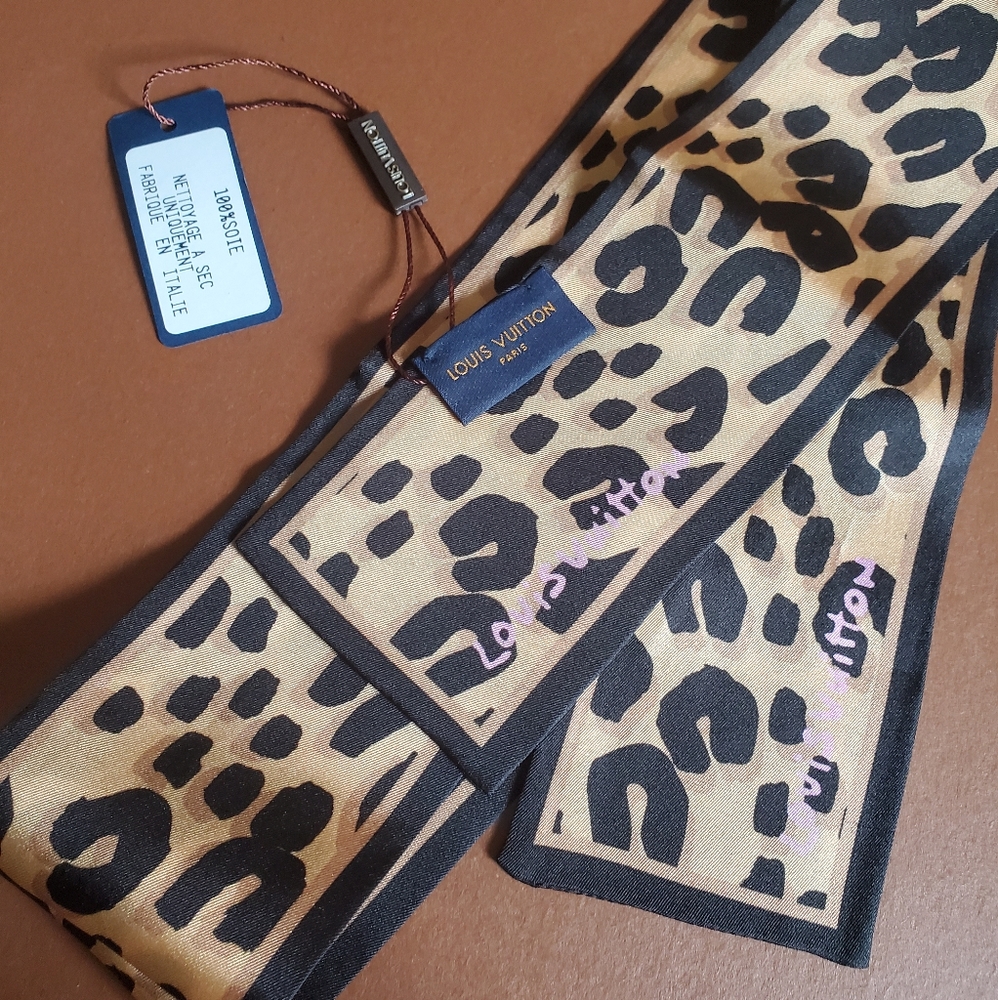 Louis Vuitton Leopard Bandeau